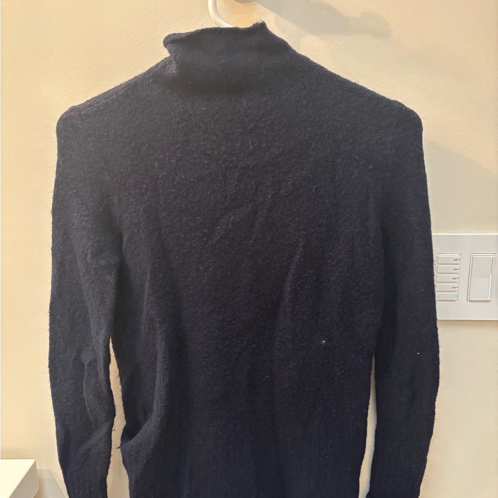 Madewell Women’s Deep Blue Turtleneck Sweater